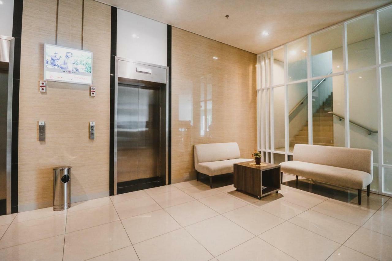Reddoorz Apartment Near Summarecon Mall Serpong Тангеранг Екстер'єр фото