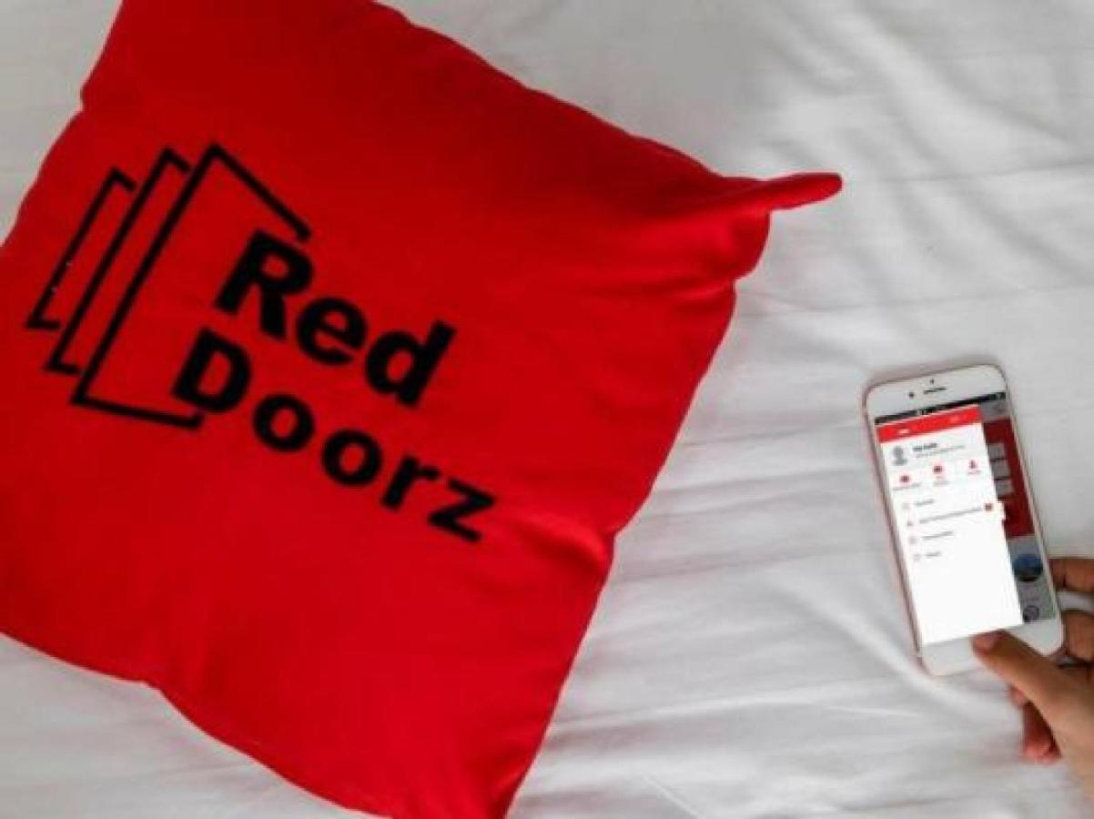 Reddoorz Apartment Near Summarecon Mall Serpong Тангеранг Екстер'єр фото